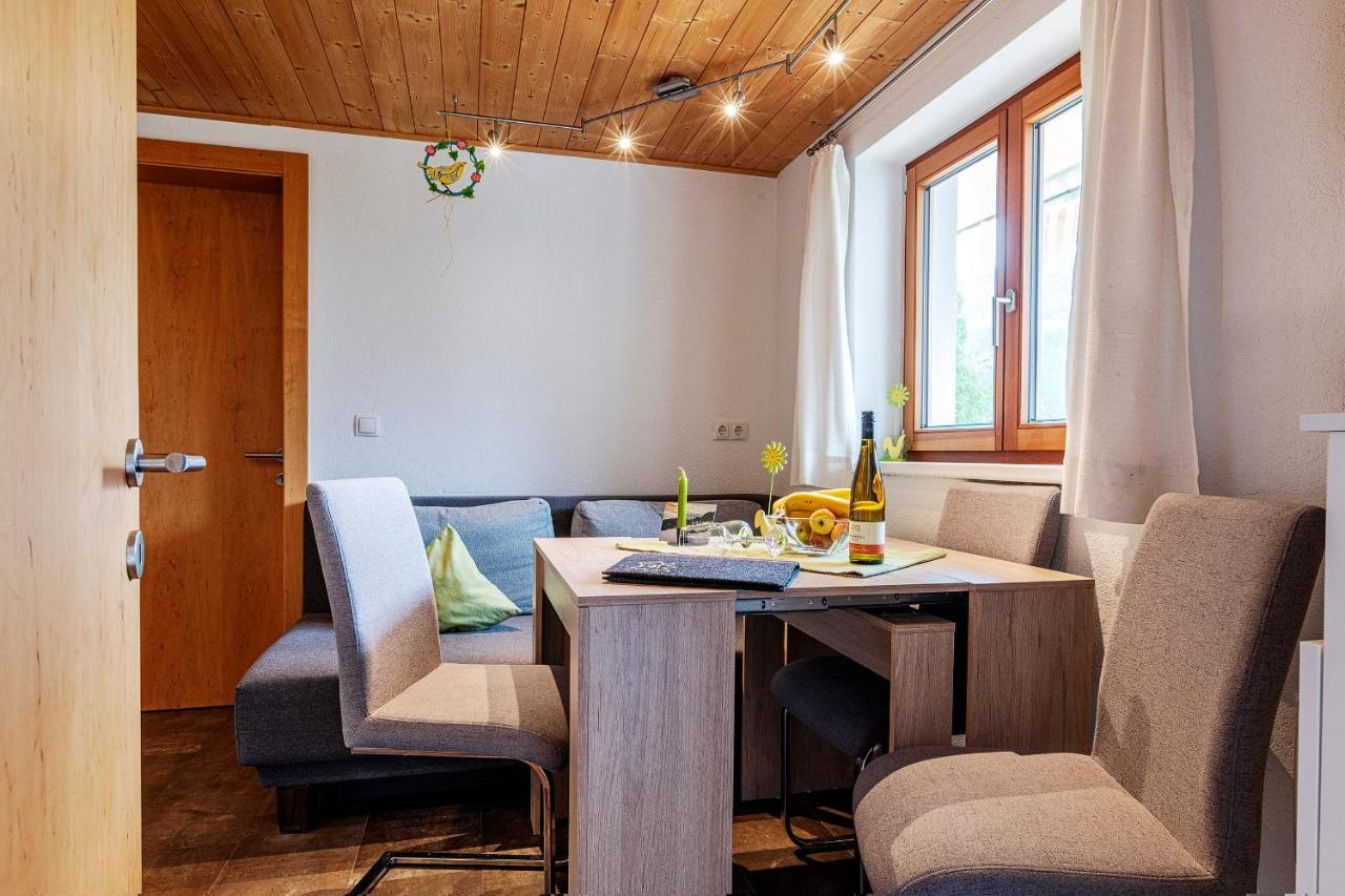 Appartamento Haus Gruener Wald Bartholomäberg Esterno foto