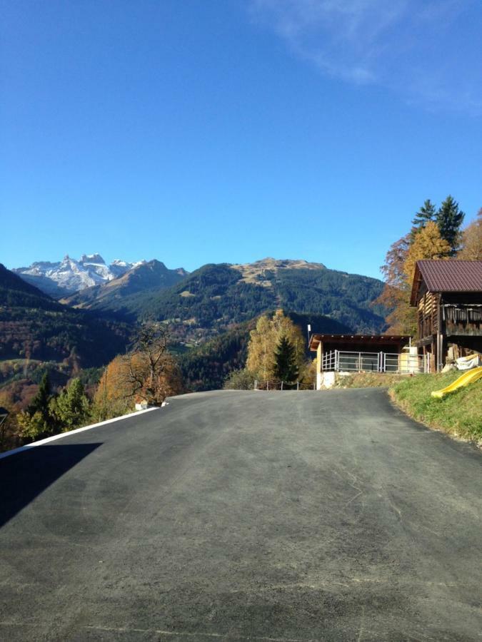 Appartamento Haus Gruener Wald Bartholomäberg Esterno foto